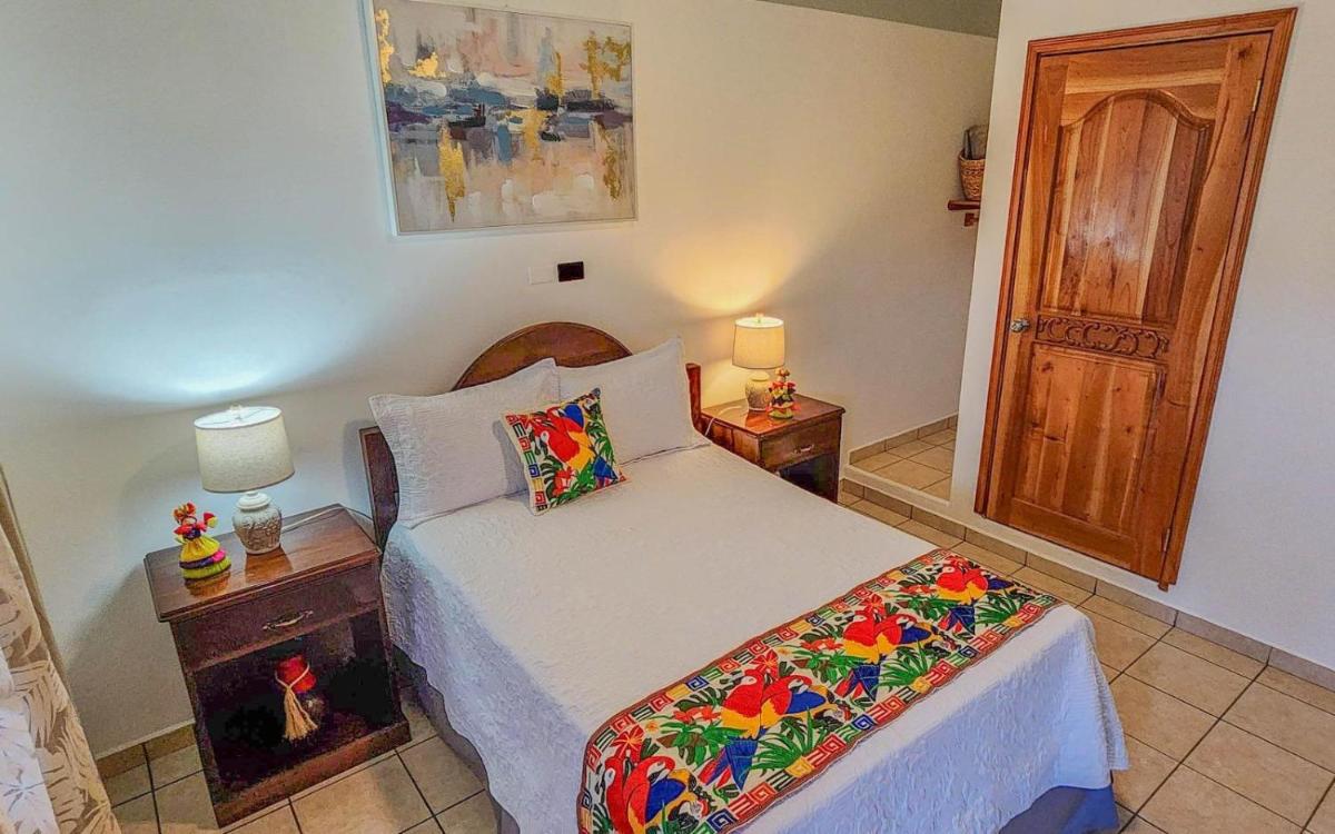 Hotel Itzae - Housity