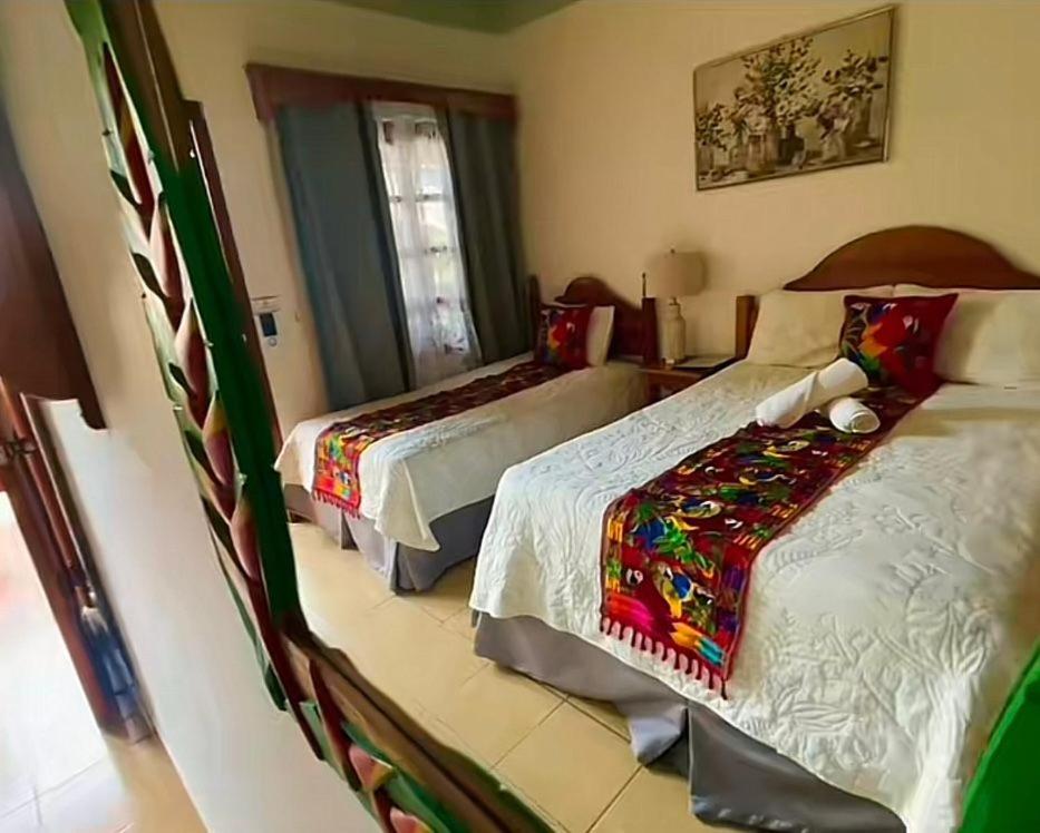 Hotel Itzae - Housity
