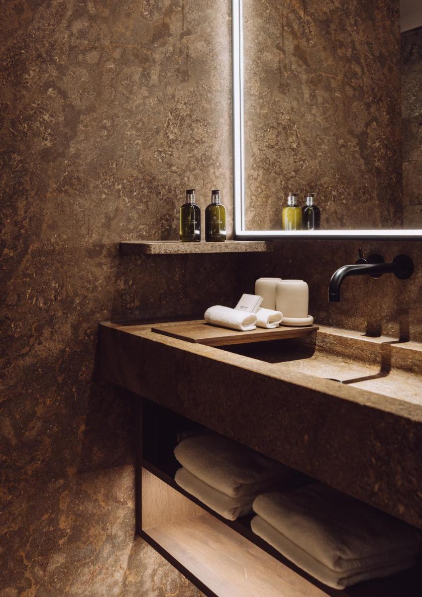 Ein Badezimmer in der Unterkunft Parkhotel Egerner Höfe