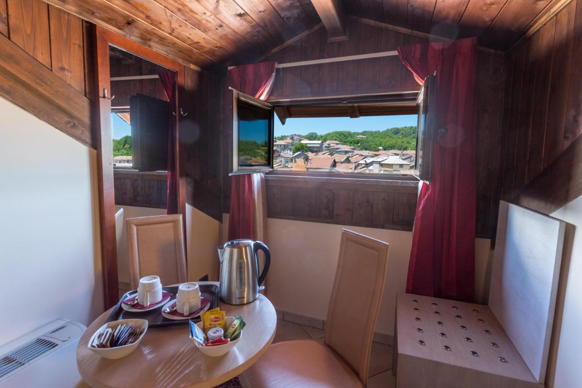 Hotel Conte Ruggero - Housity