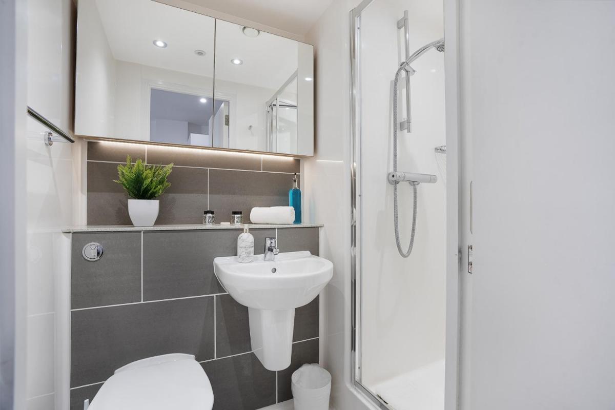 The Point 922 - Grampian Lettings - Housity