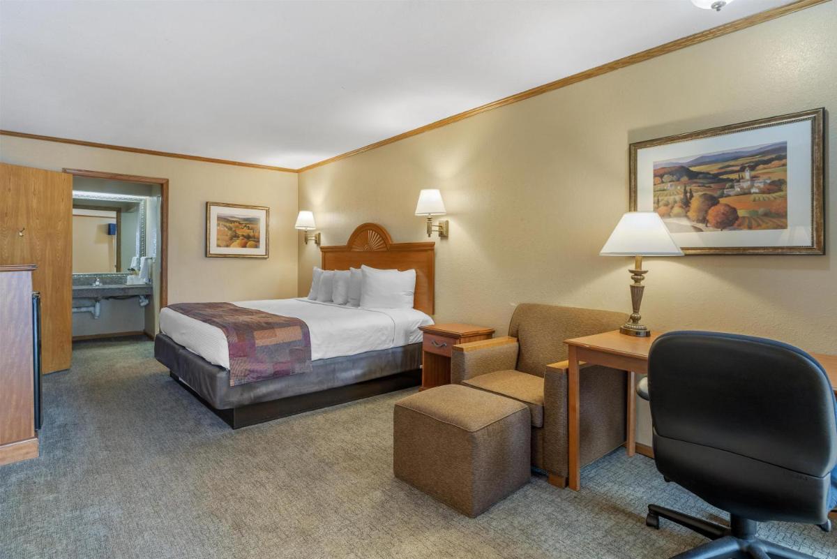 SureStay by Best Western Kansas City Country Inn North - Hizvo