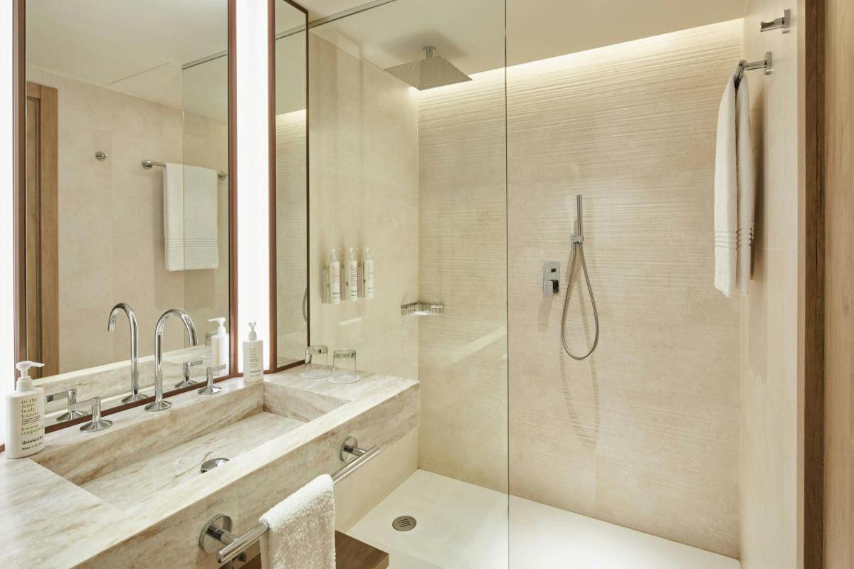 Madrid Marriott Hotel Princesa Plaza - Housity