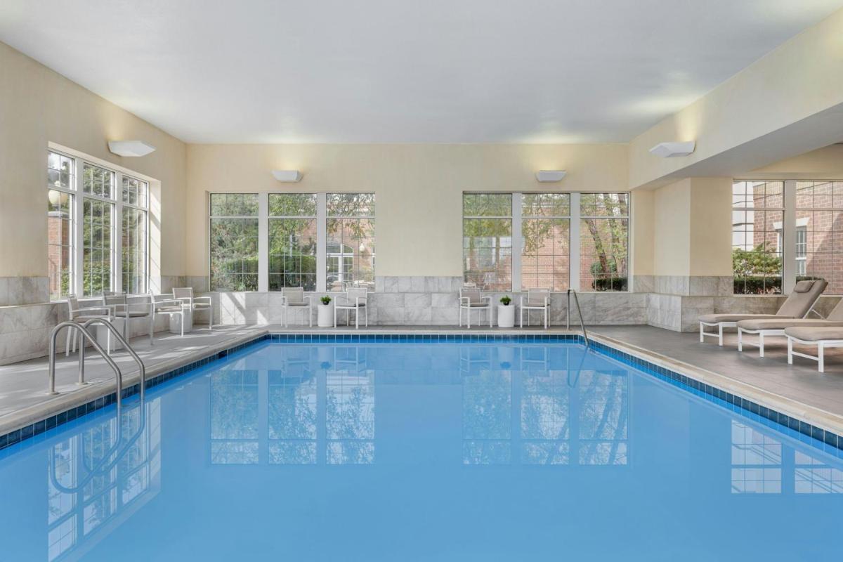 Chicago Marriott Midway - Housity