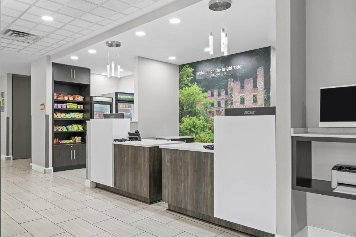 La Quinta by Wyndham Atlanta Douglasville - Housity