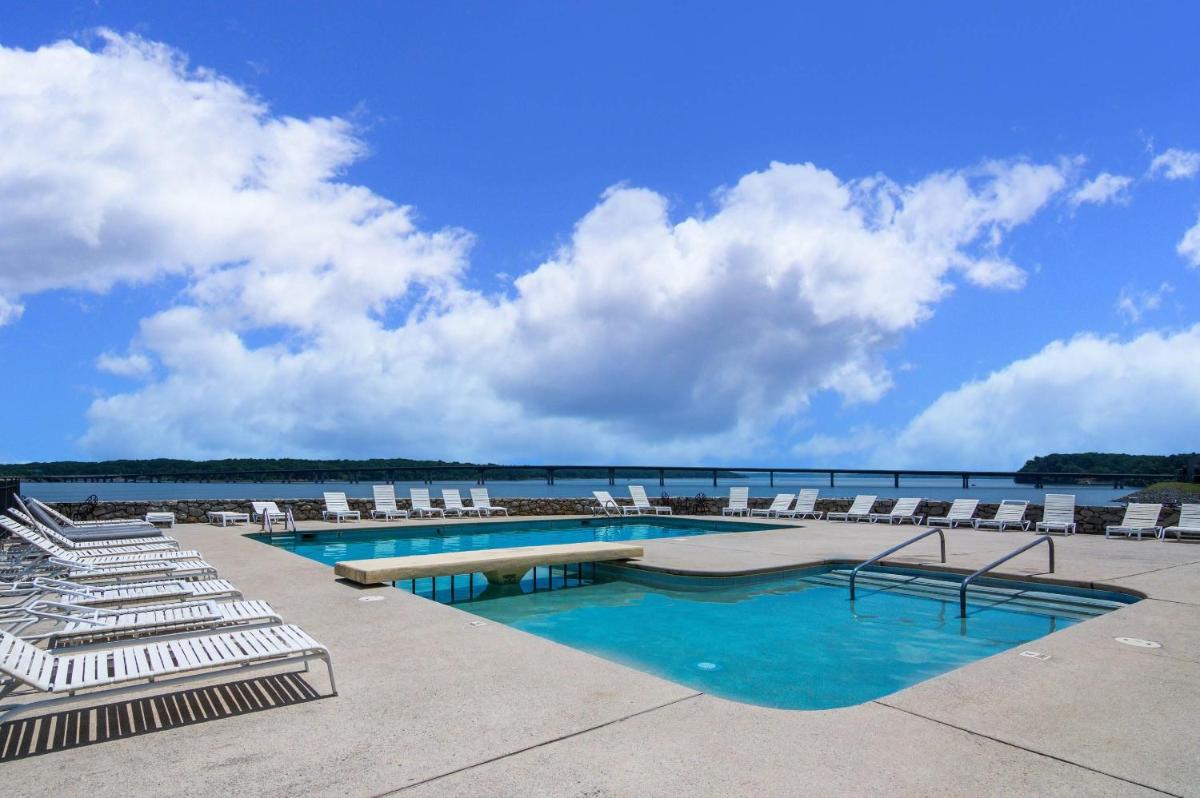 Quality Inn - On The Lake Clarksville-Boydton - Housity