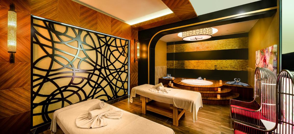 Sensitive Premium Resort & Spa - Housity