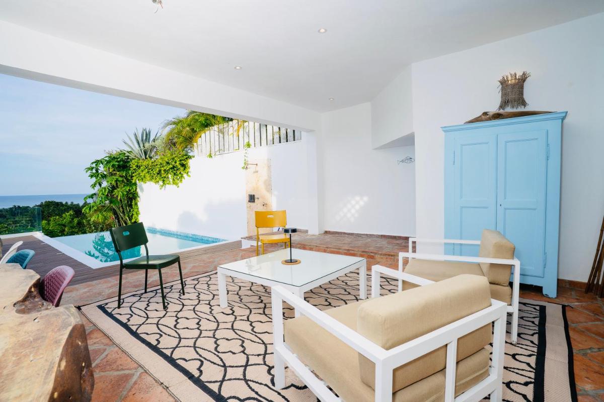 Piece of Paradise - Housity