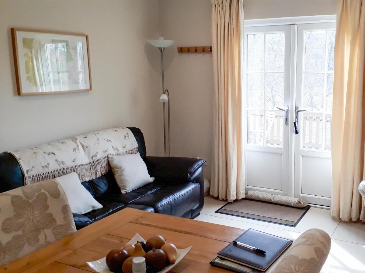 The Left Luggage Office - Housity