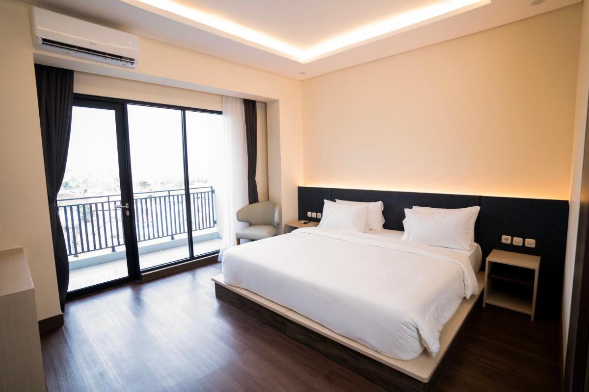 Hotel Permata Hijau Sukabumi - Housity