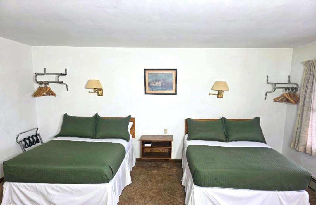 Cool City Motel - Housity