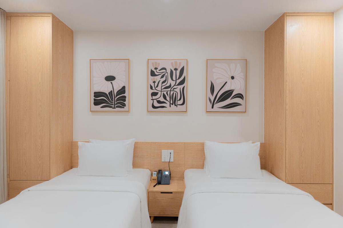 Bcons City Hotel - Housity