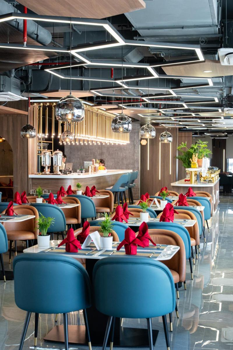 Bcons City Hotel - Housity