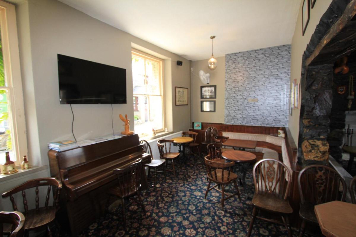 The Eagles Bunkhouse - Housity