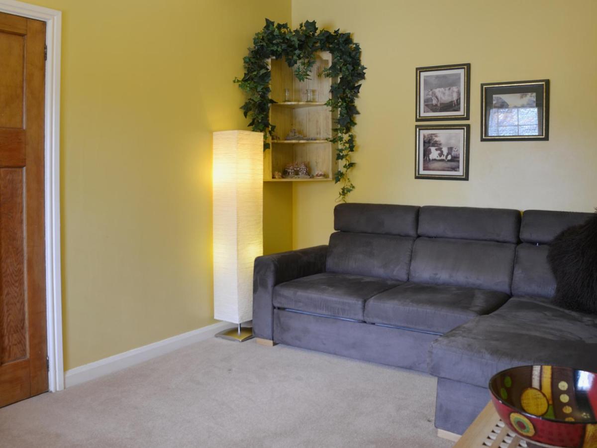 High Moor Cottage - Housity