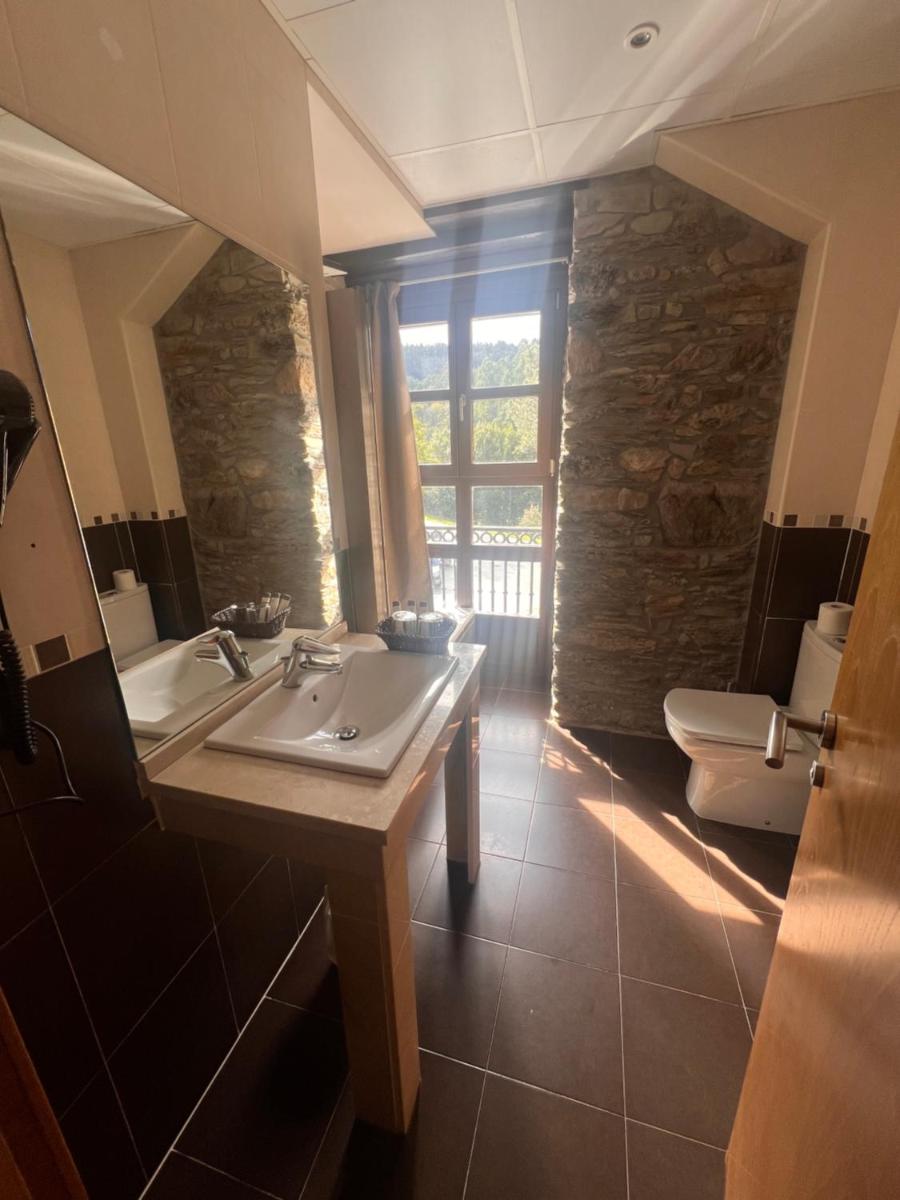 Hotel Mirador de Barcia - Housity