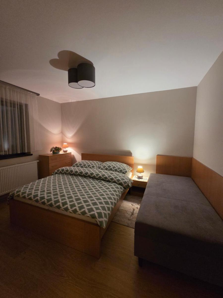 Privat Bartky - Housity