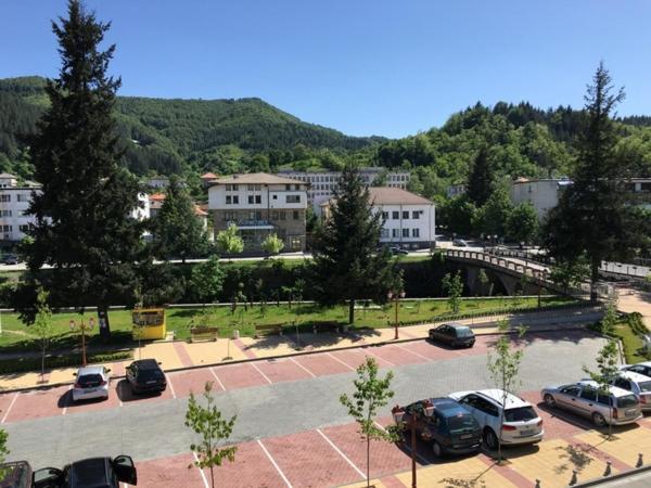 Guest Rooms Neli - Housity