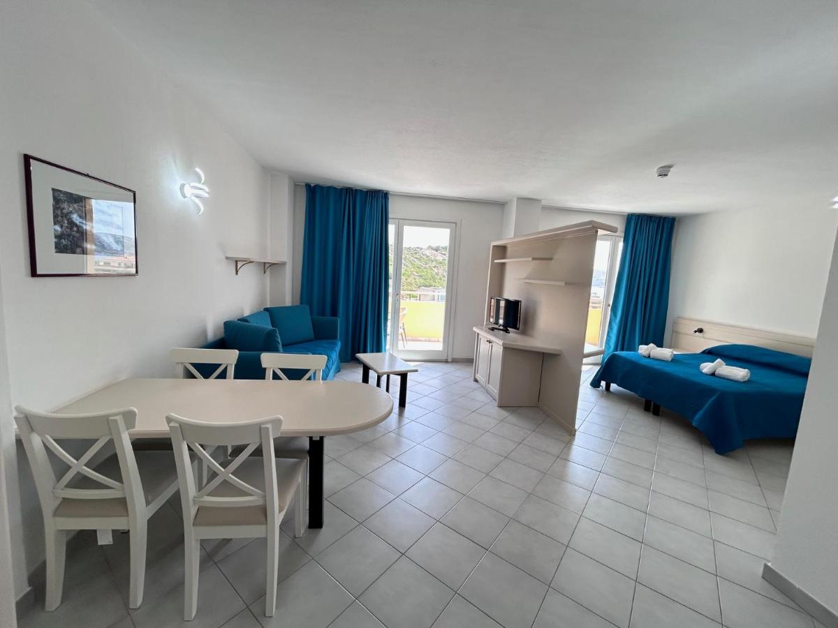Hotel Miralonga - Housity