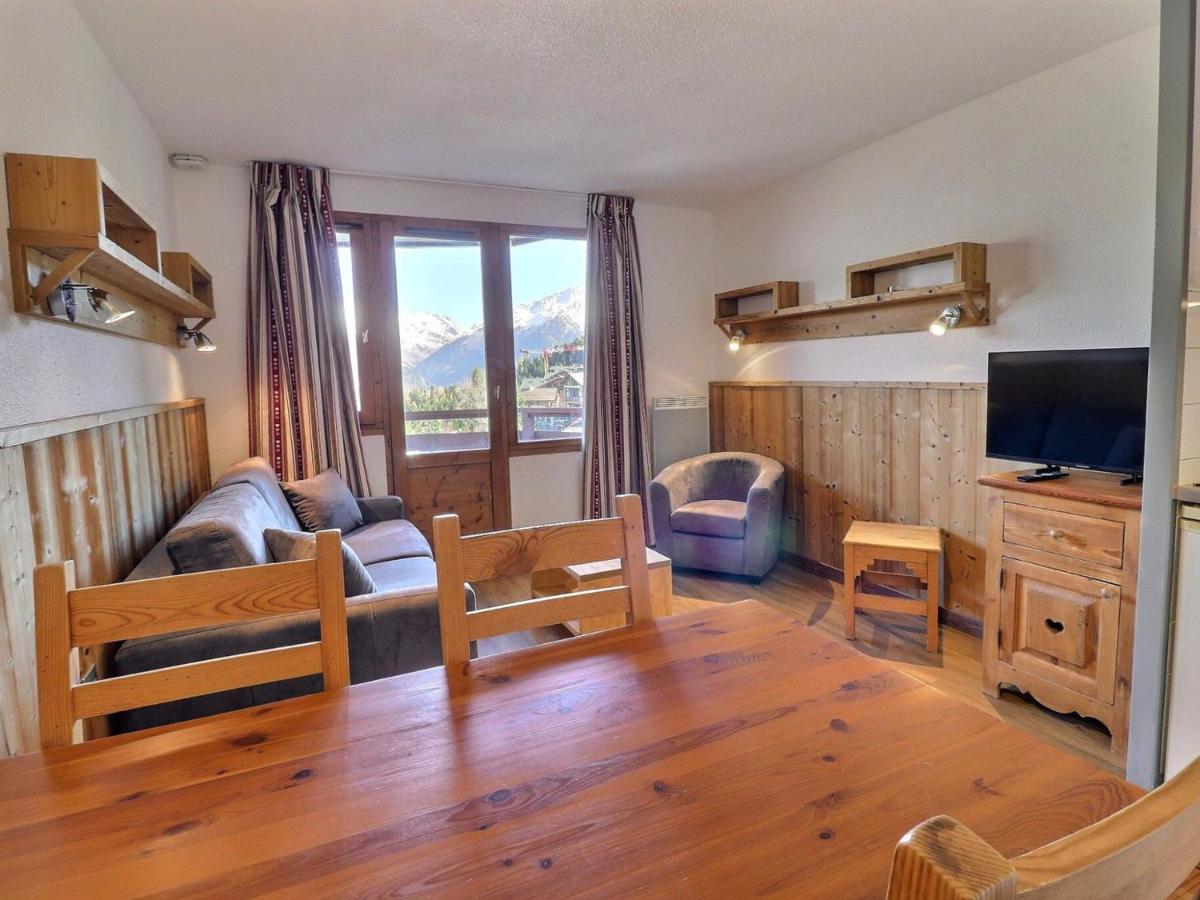 Confortable 2 Pièces, Skis aux Pieds, Proche Commerces - FR-1-182A-21 - Housity