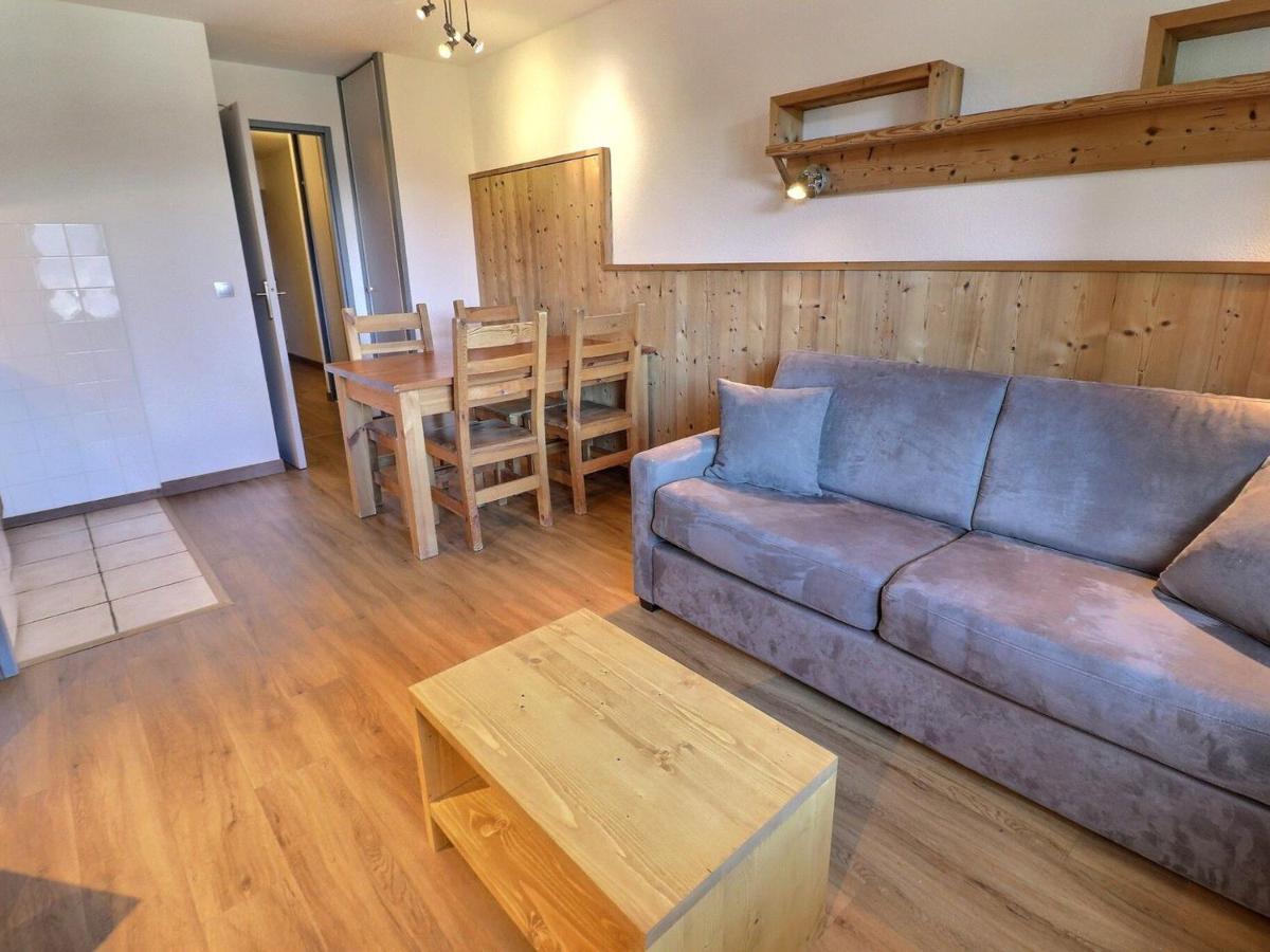 Confortable 2 Pièces, Skis aux Pieds, Proche Commerces - FR-1-182A-21 - Housity