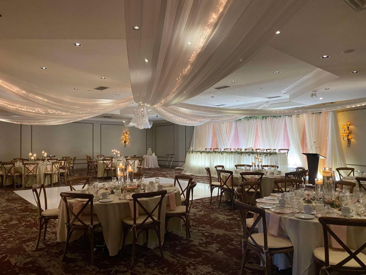 Best Western Plus Stoneridge Inn & Conference Centre London Ontario - Housity