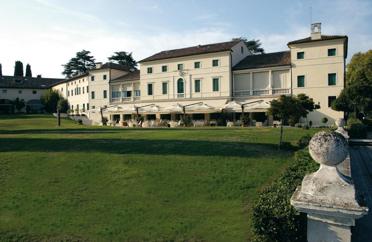 Villa Michelangelo Vicenza – Starhotels Collezione - Housity