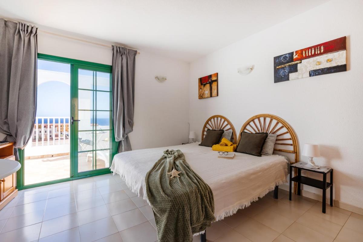 Caleta Paraiso Sea View 137 - Housity