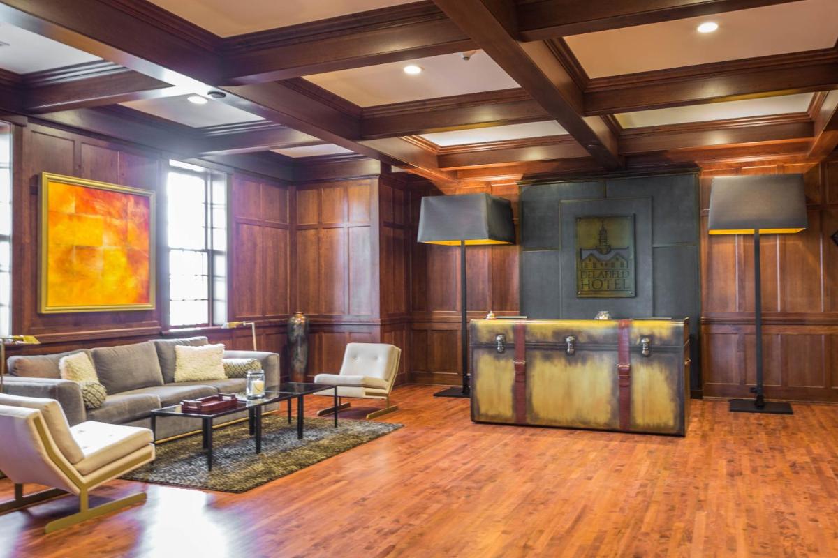 The Delafield Hotel - Housity