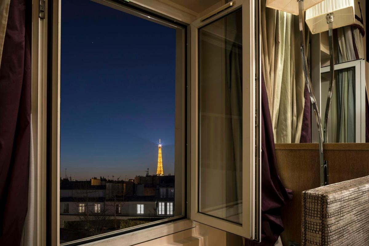 Balcon ou terrasse dans l'établissement Castille Paris – Starhotels Collezione