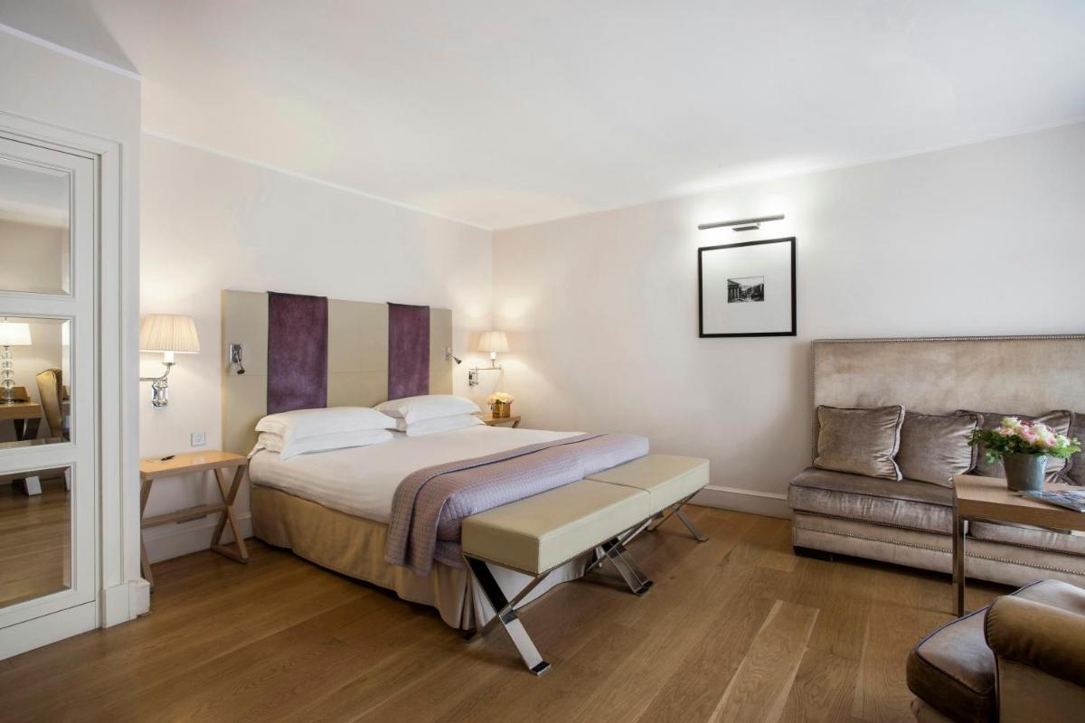 Un ou plusieurs lits dans un hébergement de l'établissement Castille Paris – Starhotels Collezione