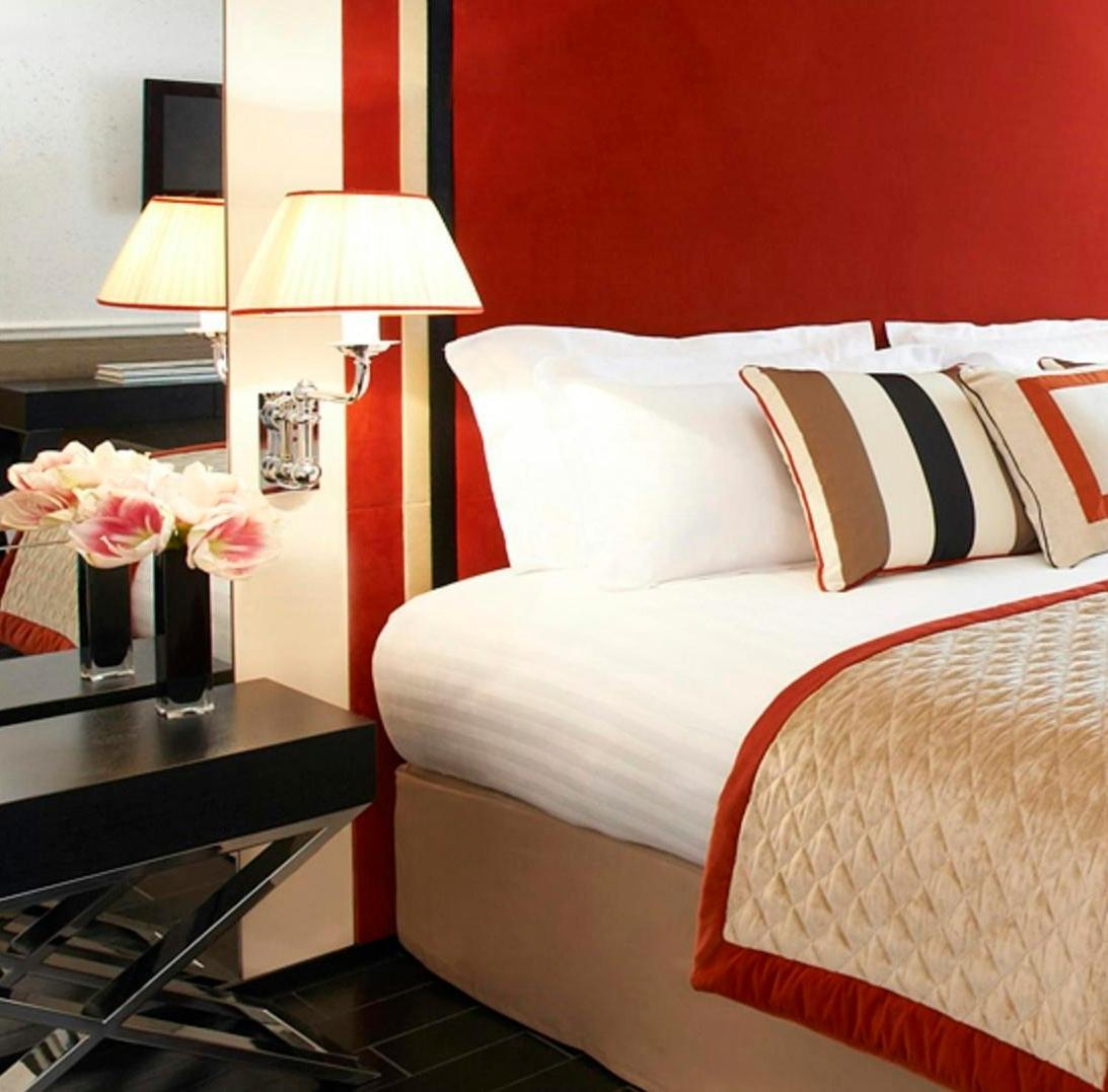Un ou plusieurs lits dans un hébergement de l'établissement Castille Paris – Starhotels Collezione