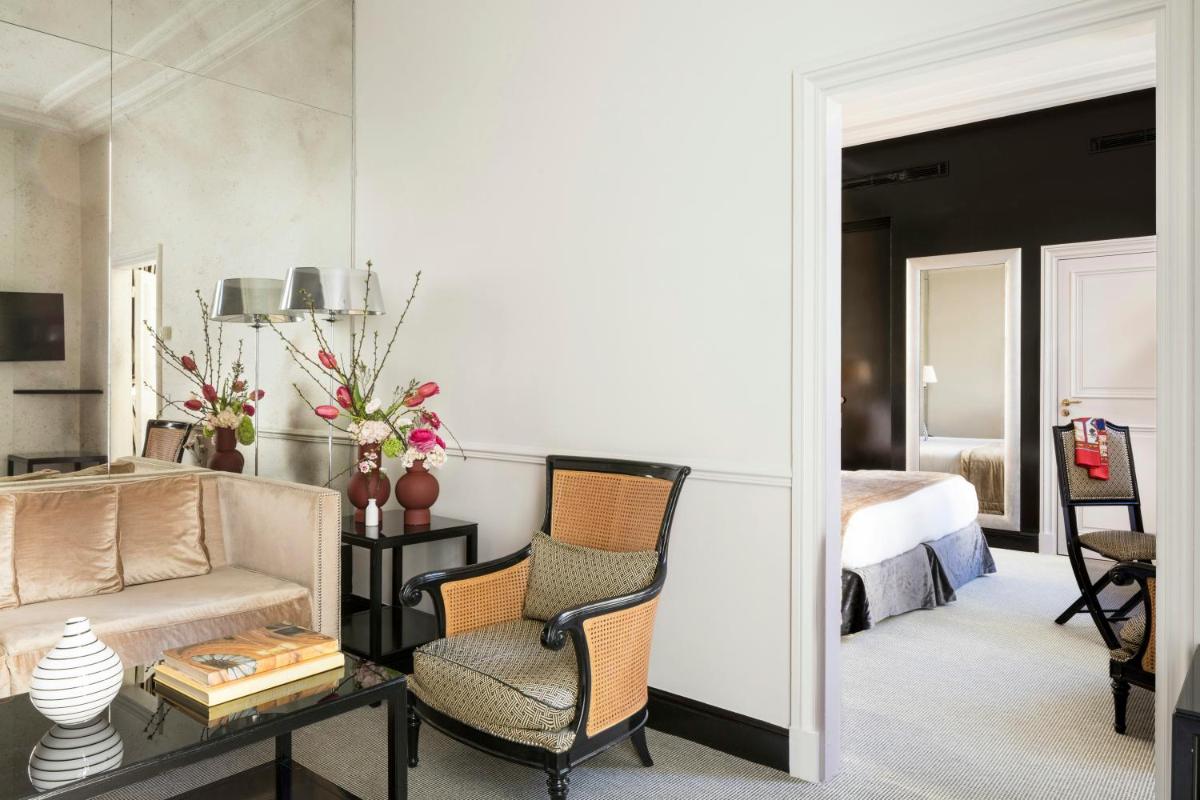 Un ou plusieurs lits dans un hébergement de l'établissement Castille Paris – Starhotels Collezione