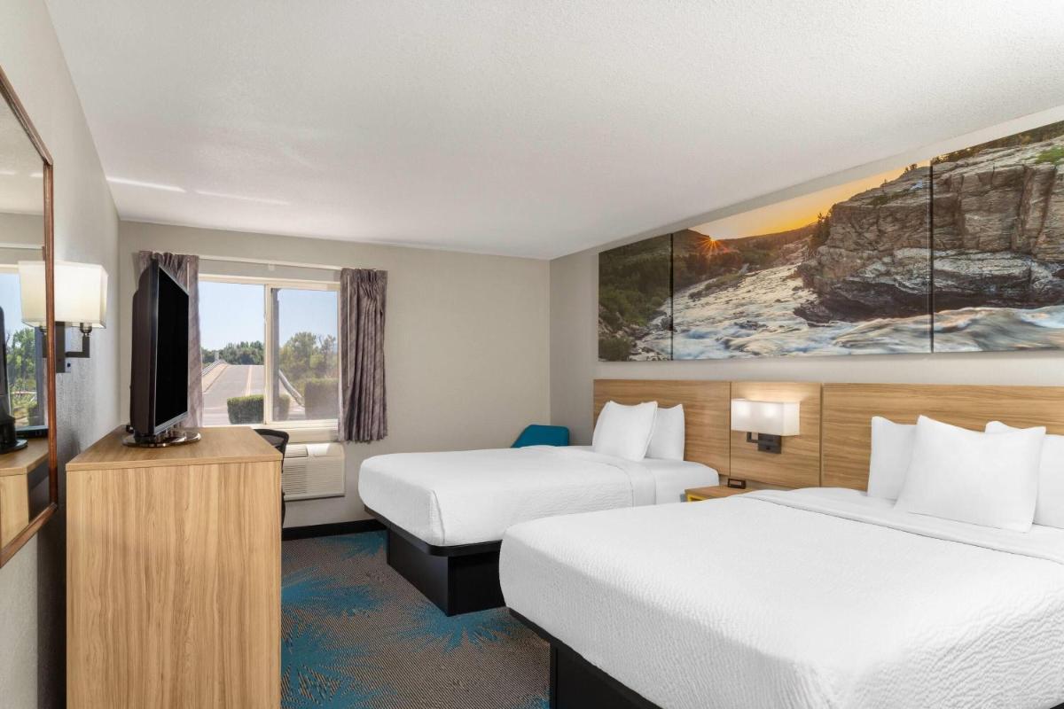 Days Inn by Wyndham Canon City - Housity