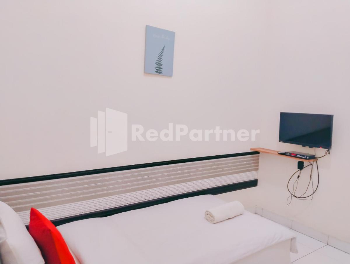 Siliwangi Guest House Syariah Tasikmalaya RedPartner - Housity