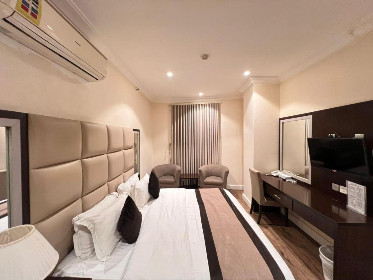 Alshaheen Suites - Hizvo
