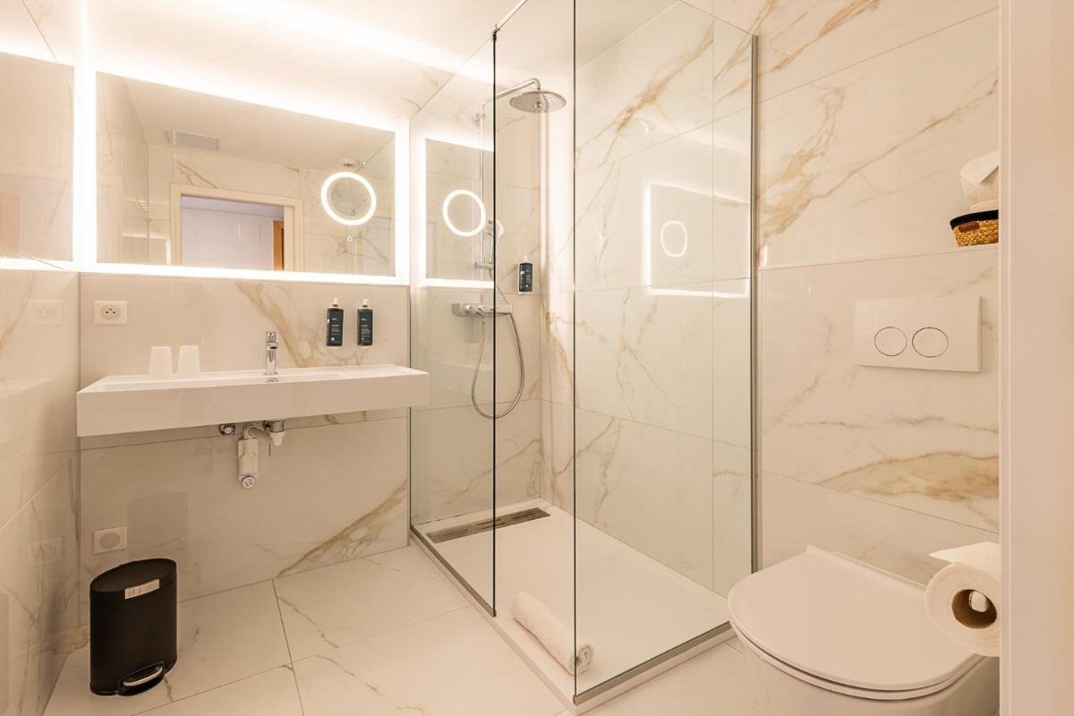 Salle de bains dans l'établissement Brit Hotel, Spa & Restaurant - Colmar Est