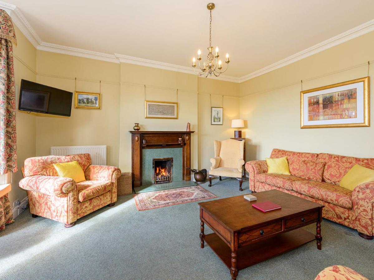 Wintonhill Farmhouse - Uk50381 - Housity