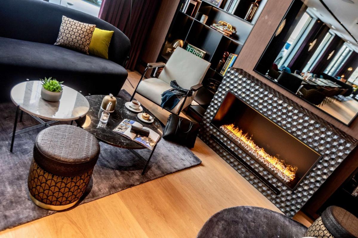 Coin salon dans l'établissement Best Western Plus Crystal, Hotel,Bar & Spa