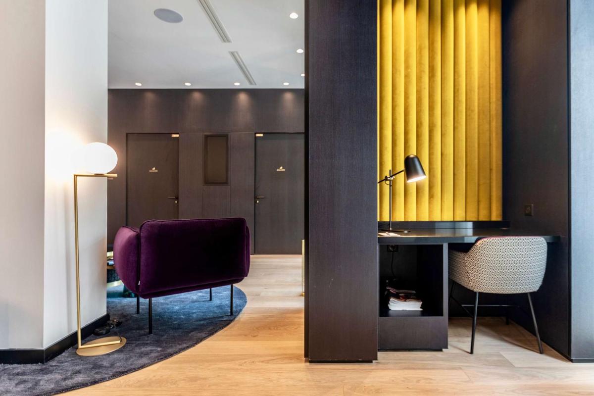 Coin salon dans l'établissement Best Western Plus Crystal, Hotel,Bar & Spa