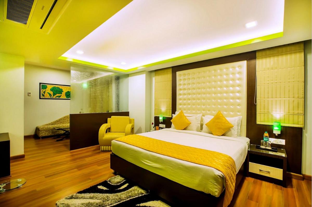 Hotel Kapish Smart-All Pure Veg - Housity
