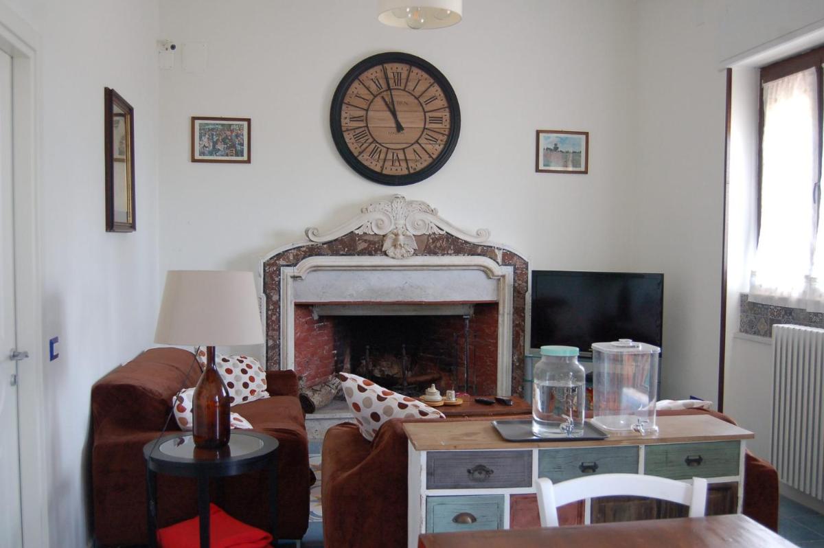 Villa Ninì Accommodation & Events by ElodeaGroup - Housity