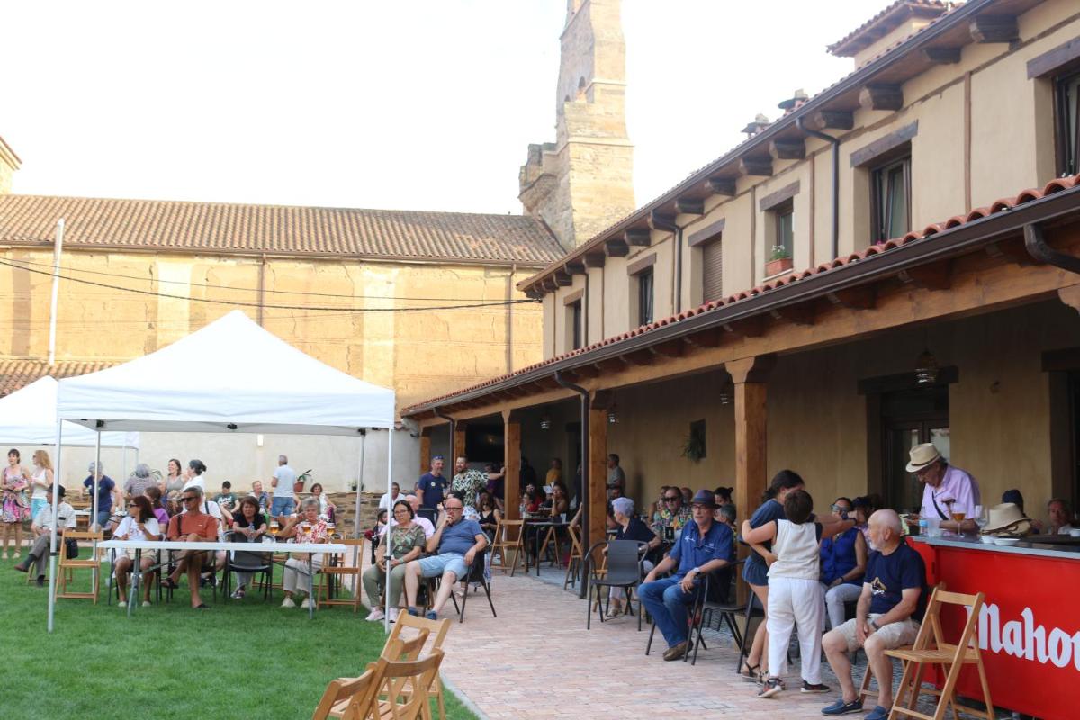 Hotel Rural Madre Agricultura - Housity