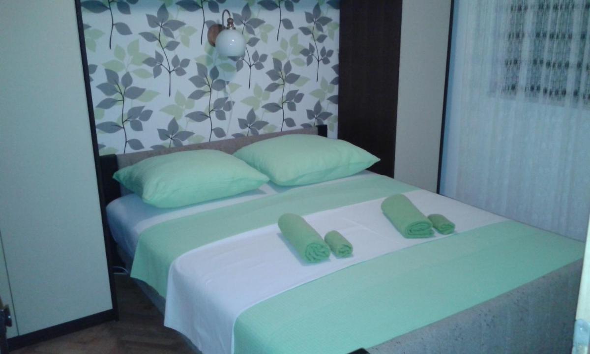 Apartment Danica - Housity