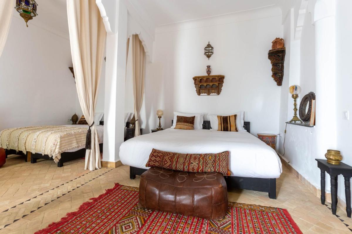 Riad Al Wifak - Housity