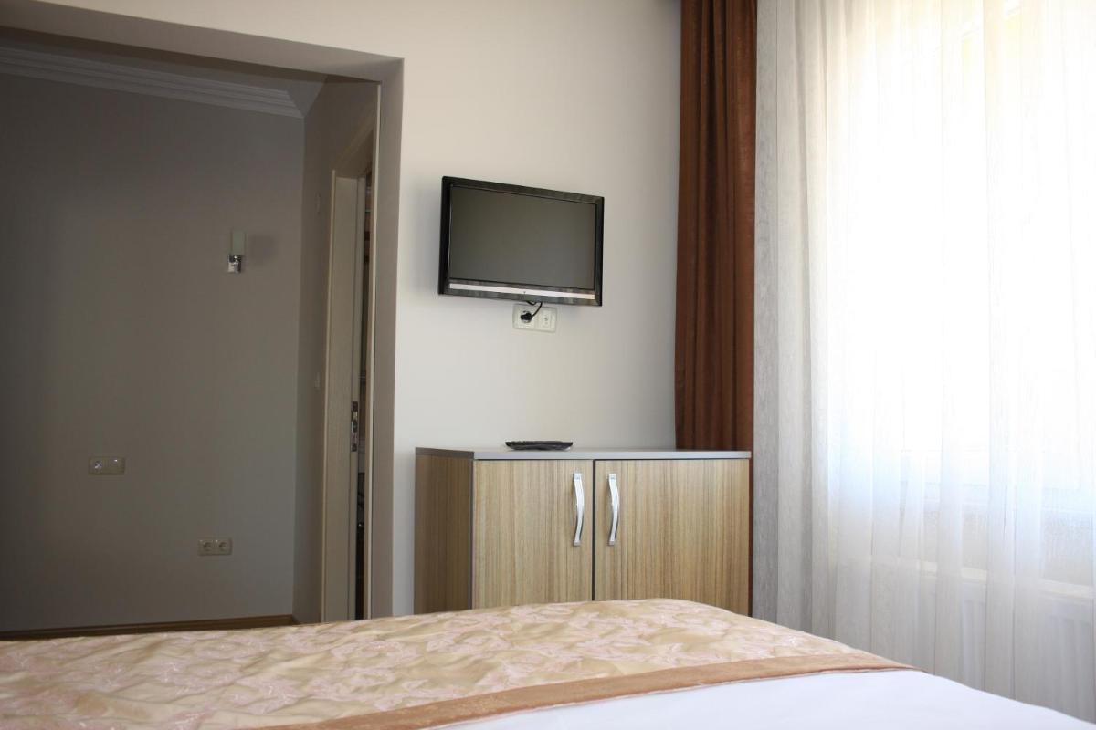 Hotel Ejder - Housity