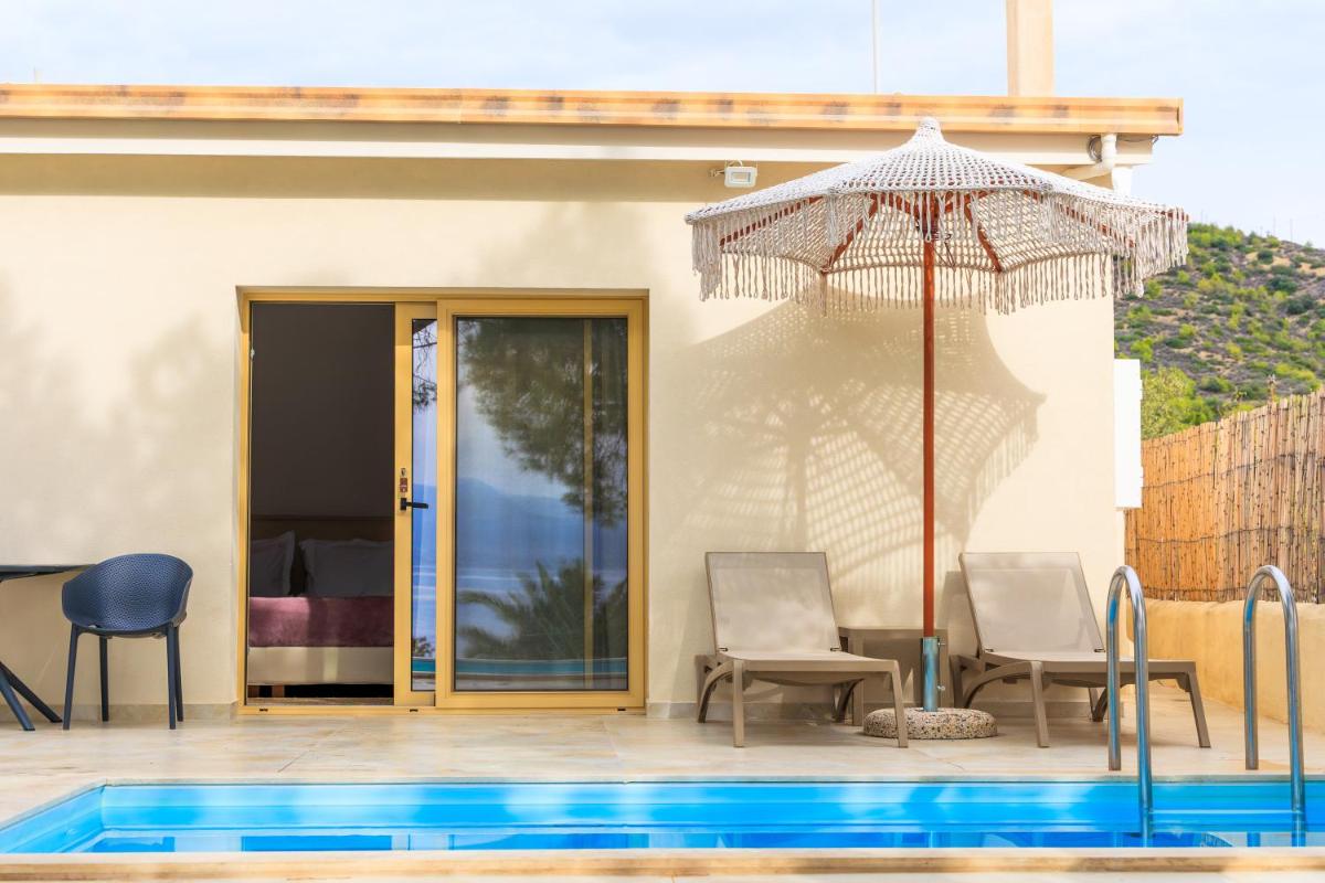 Villa Aura Loutraki - Housity