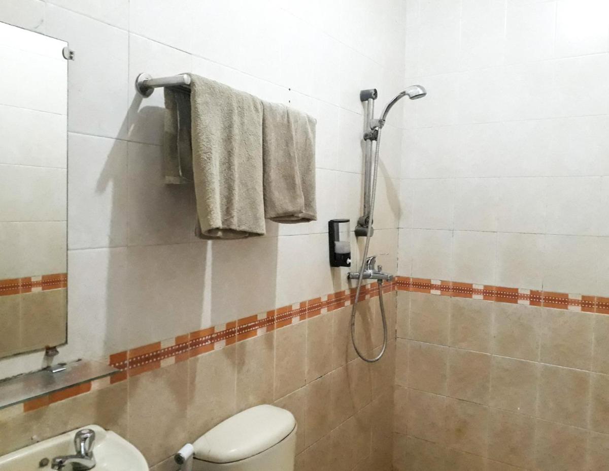 Cihampelas Hotel 1 - Housity