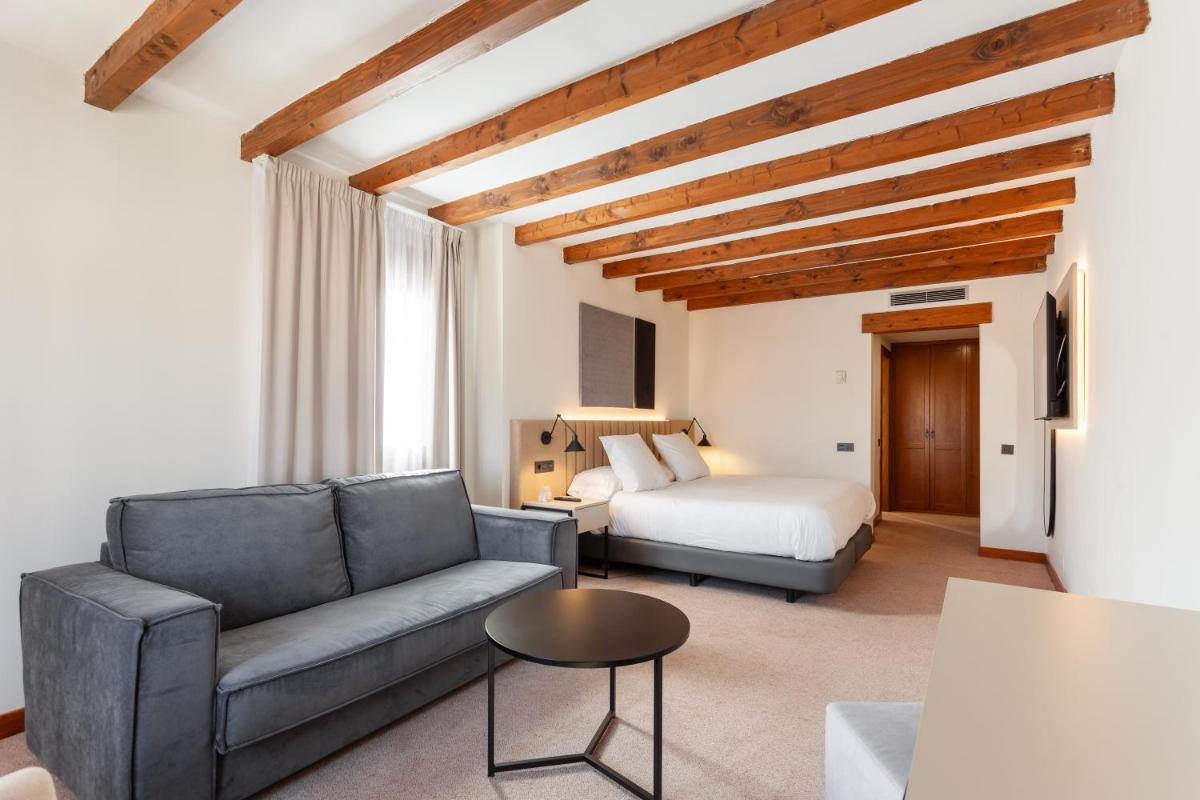 DWO Rioja Wine Hotel - Housity