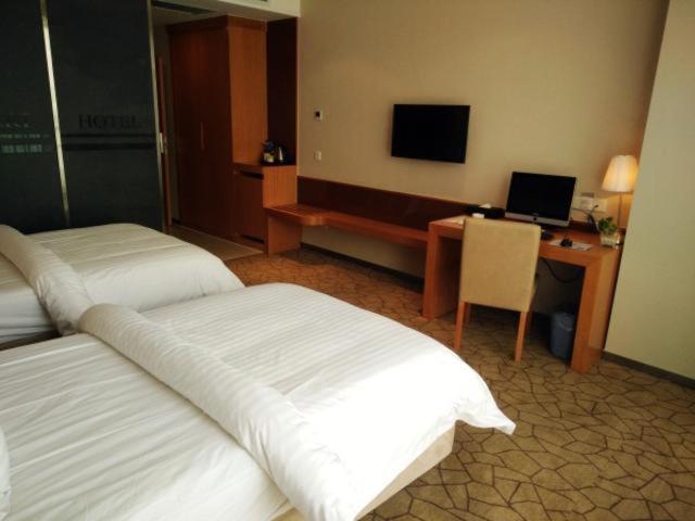 Metropolo, Jinjiang, Wanda Plaza - Housity
